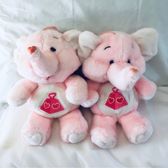 SOLD OUT ———- ORIGINAL 1984 CARE BEAR COUSIN LOTSA HEART ELEPHANT 13” Plush - Picture 7 of 14